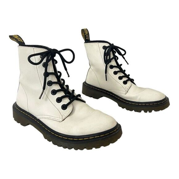 Dr  Martens Luana White Combat Boots Women's Size US 7 L  AirWair #AW004 - Picture 1 of 8